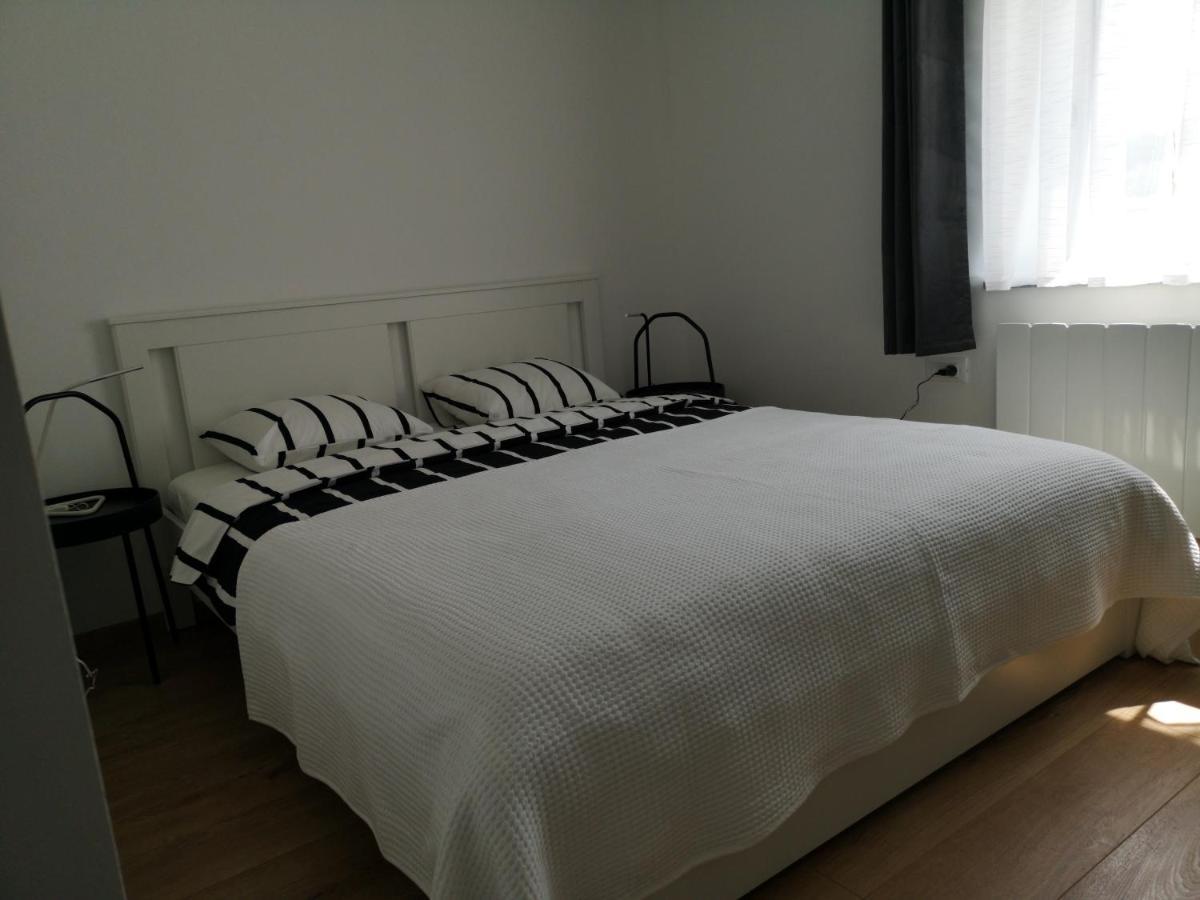 Mega Hostel Krapina Esterno foto