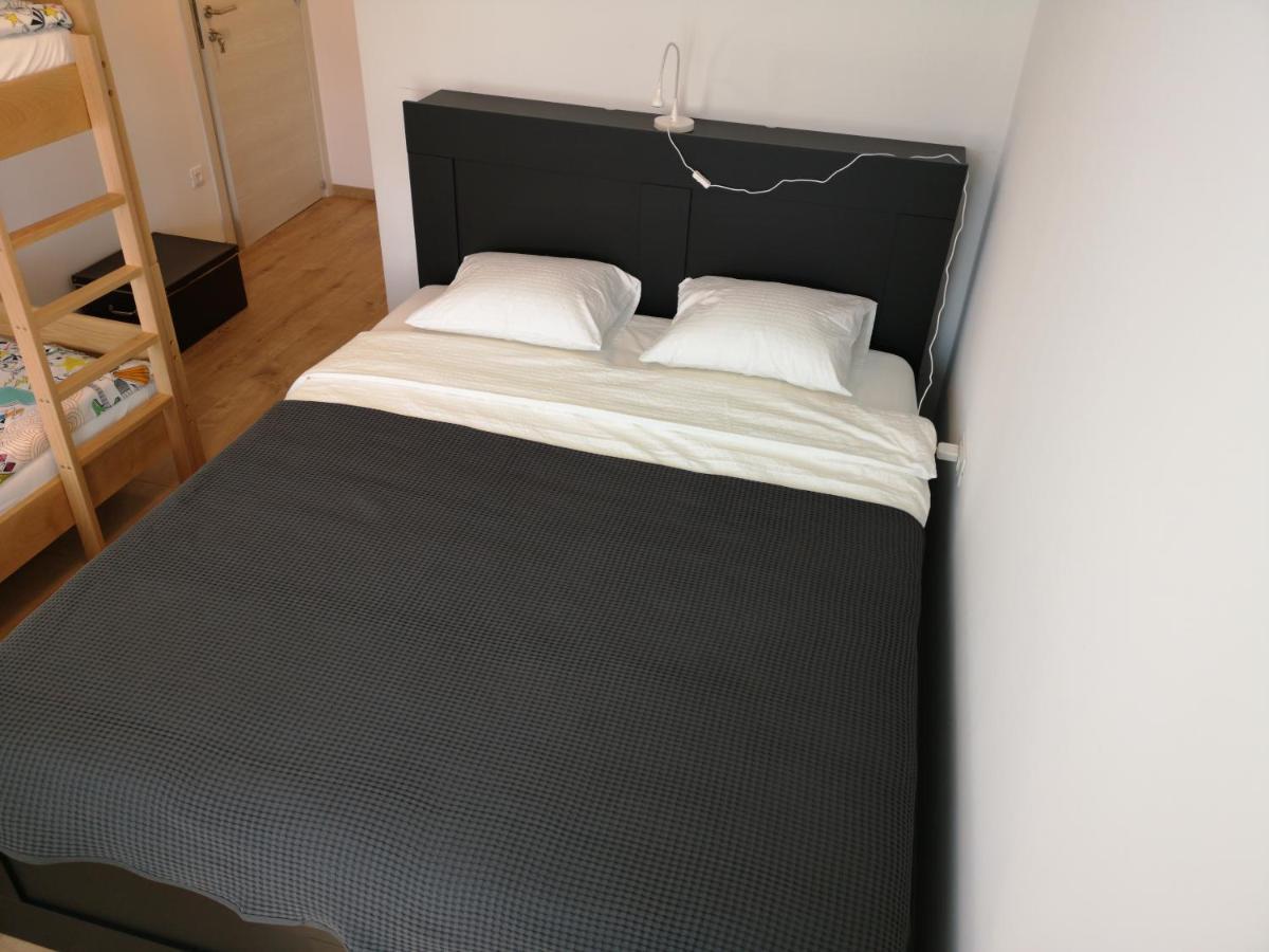 Mega Hostel Krapina Esterno foto